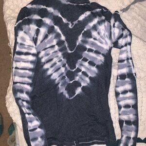 Tie-Dye Long Sleeve Top - Black and White